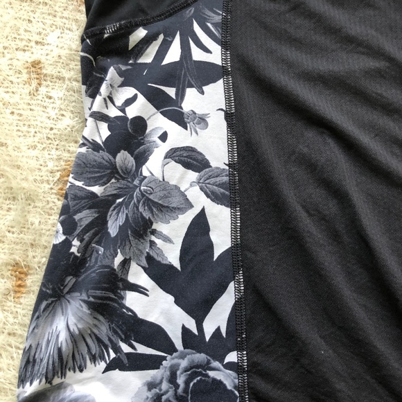 Rare Lululemon “Push UR Limits” Tank Top - Picture 8 of 8